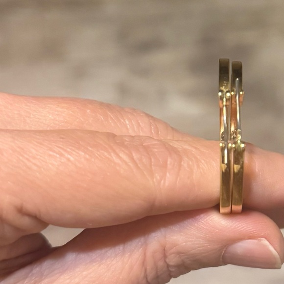 ⭐️Coach Gold Hoop Earrings⭐️ - Picture 4 of 8